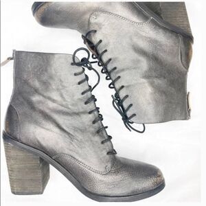 Bacio 61 Radura metallic leather Distressed lace up heels combat ankle boots 7